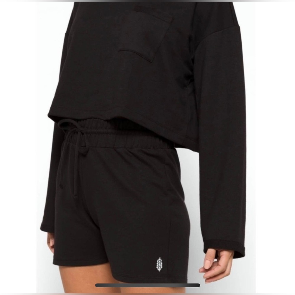 Free People Movement Sunny Set NWT Size XS in Black - Picture 2 of 3
